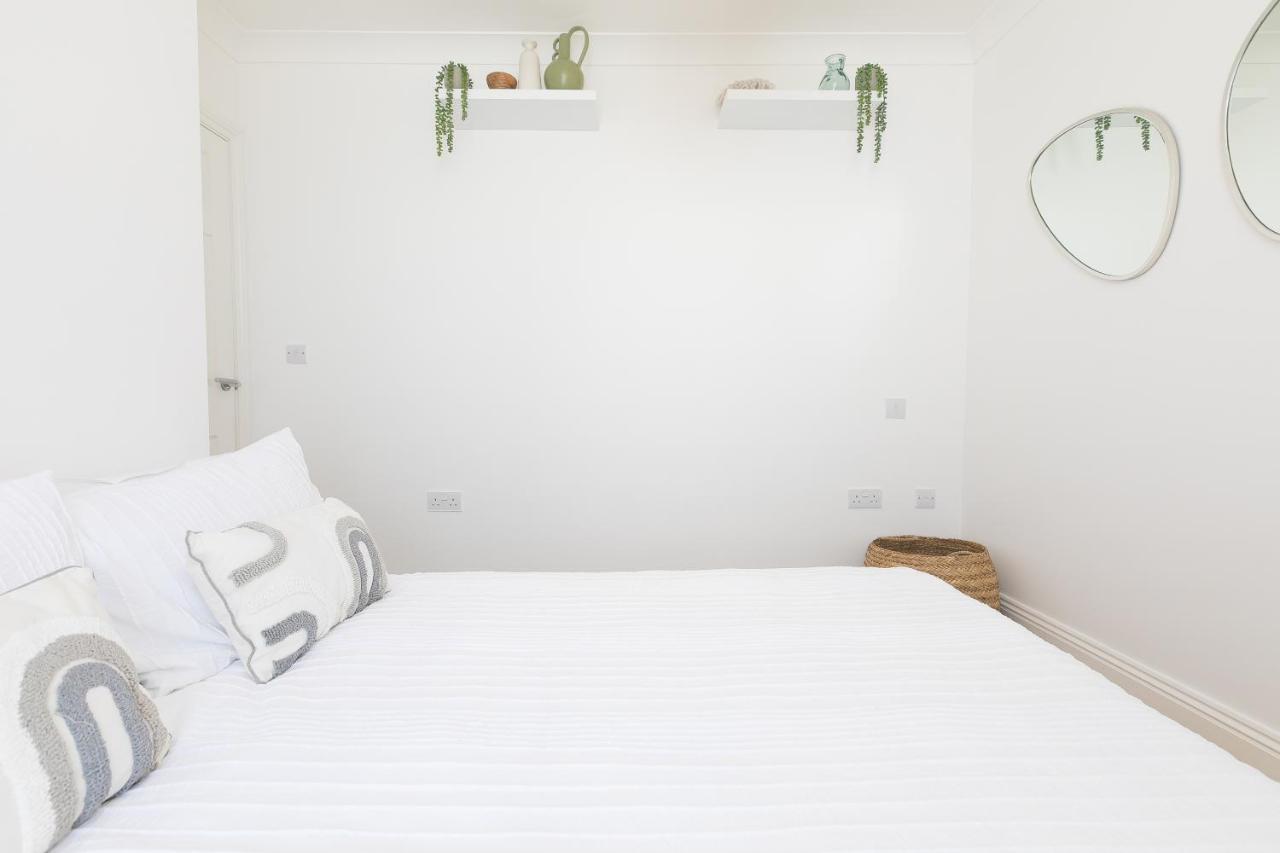 Seabreeze 3 - Seaview & Parking Apartment St Ives  Exterior photo