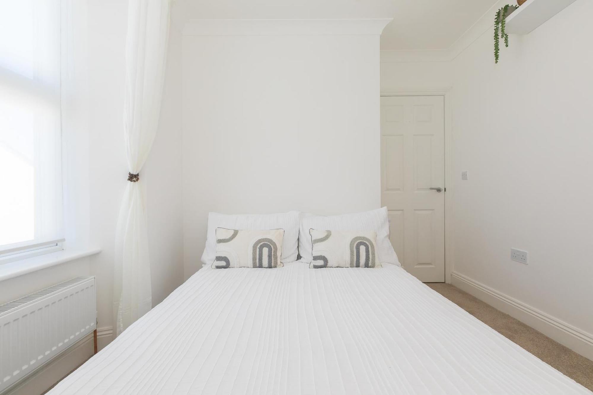 Seabreeze 3 - Seaview & Parking Apartment St Ives  Exterior photo